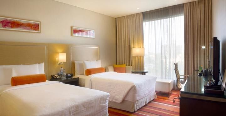 Hotel Peace Point - 1 Min Walking Distance From Station Ню Делхи Екстериор снимка